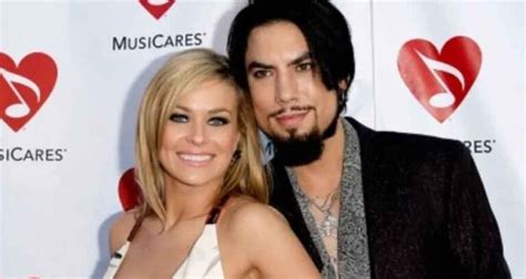 dave navarro gay|Dave Navarros Spouses & Fiancée